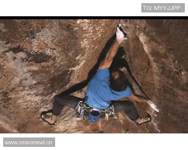 武汉攀岩队的阵地战揭秘:深度探索攀岩运动的魅力与挑战 武汉攀岩队的阵地战揭秘:深度探索攀岩运动的魅力与挑战